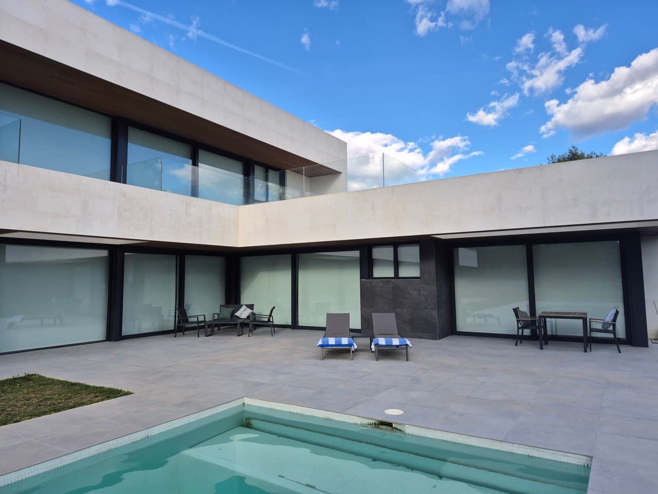 Care - Vivienda Moderna - Madrid - imagen 6