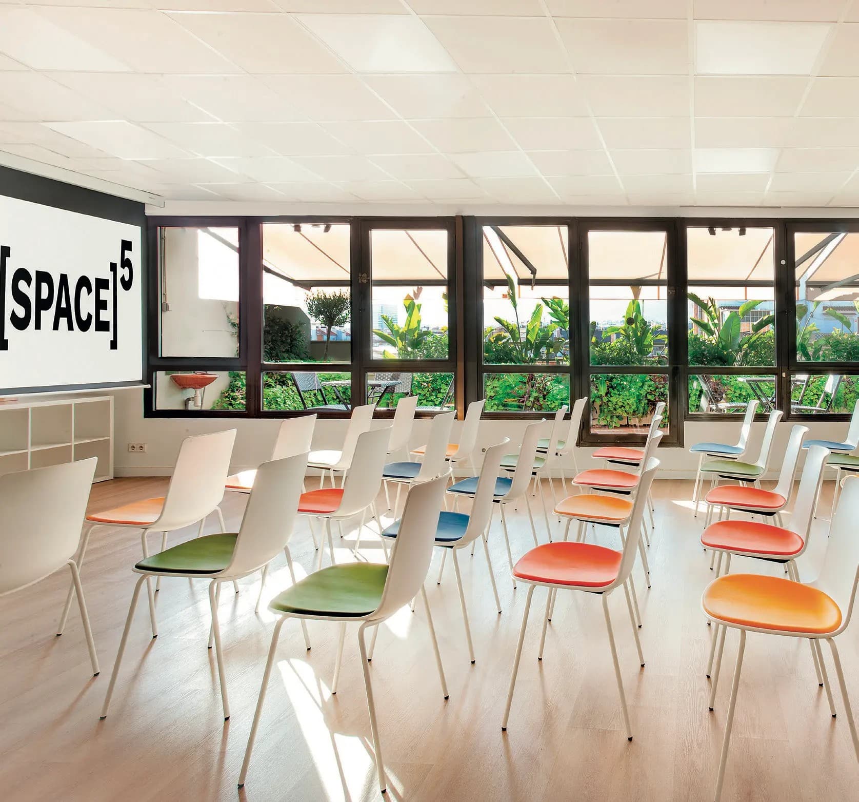 SPACE 5 - imagen 2