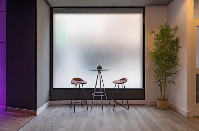 THE STUDIO - imagen 15