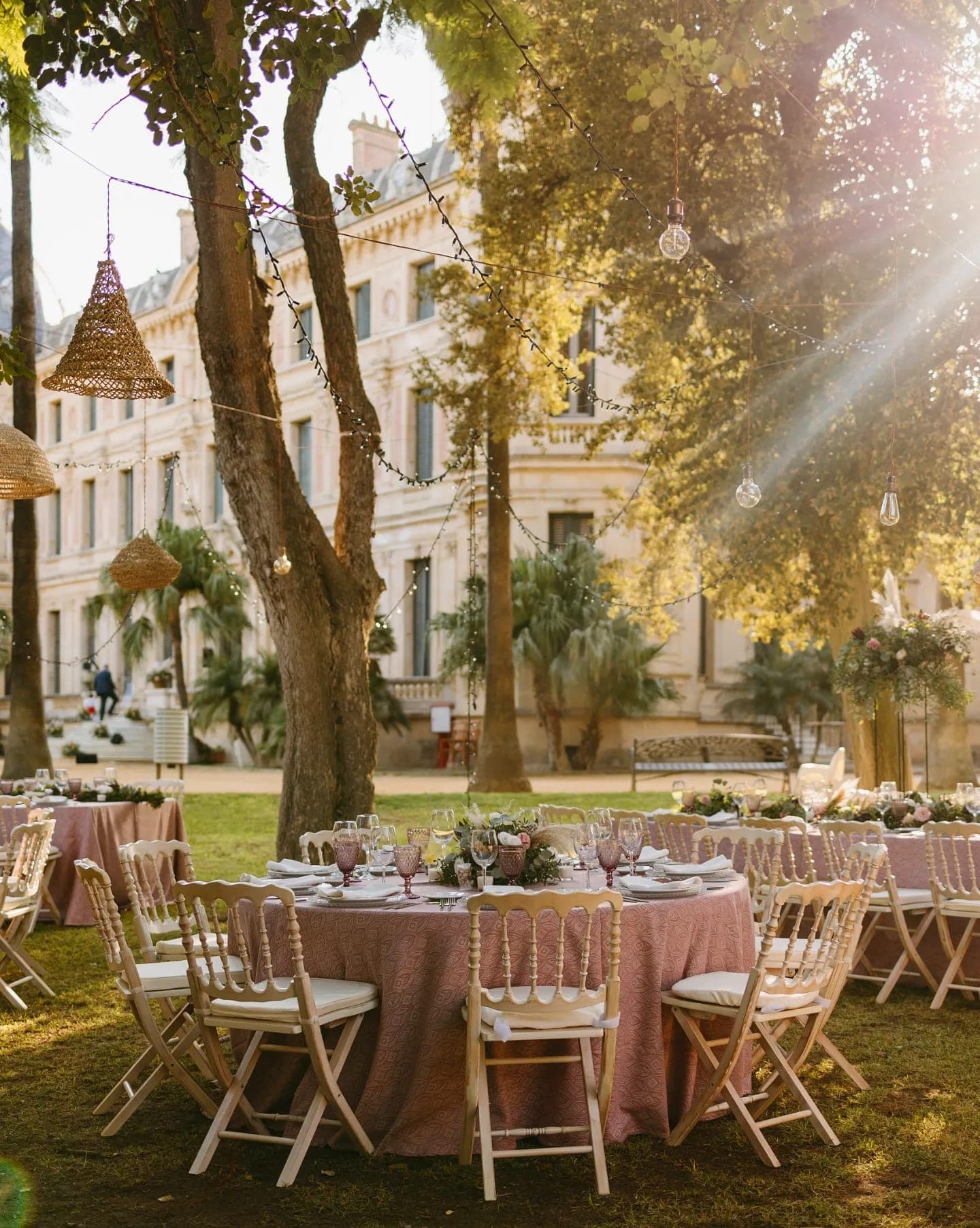REAL ESCUELA DE ARTE ECUESTRE - JARDINES DEL RECREO DE LAS CADENAS - imagen 10