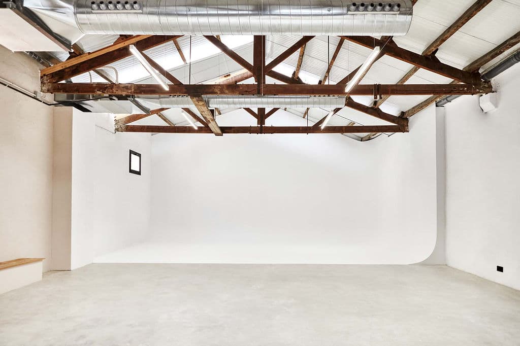 ESPACIO DIAFANO INDUSTRIAL PARA EVENTOS Y RODAJES - BARCELONA - imagen 2