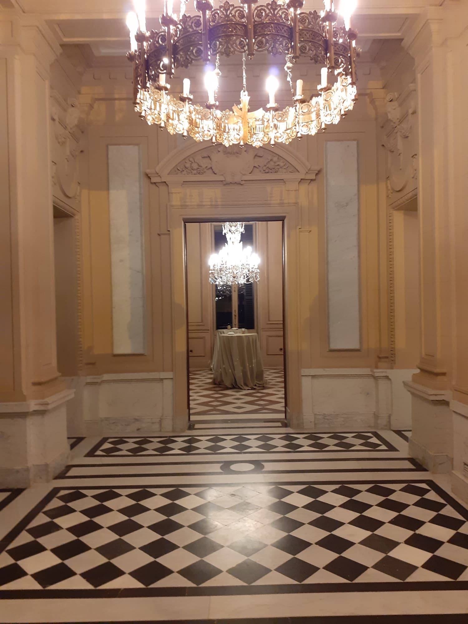 REAL ESCUELA DE ARTE ECUESTRE - SALONES DE PALACIO - imagen 2